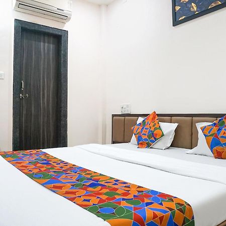 Fabhotel Rachana Residency - Nr Shivaji Nagar Metro Station Πούνε Εξωτερικό φωτογραφία