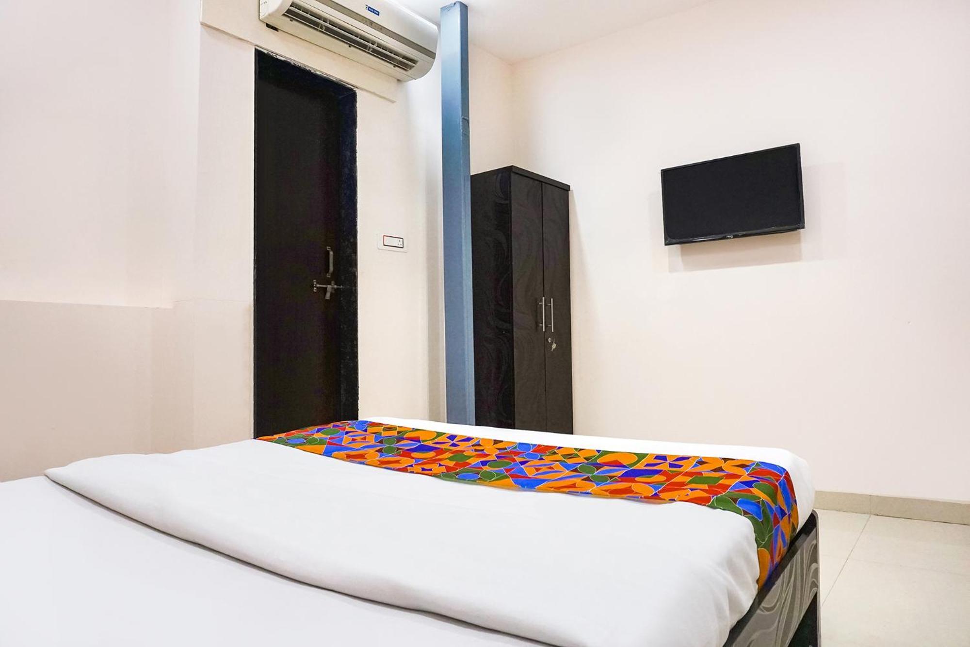 Fabhotel Rachana Residency - Nr Shivaji Nagar Metro Station Πούνε Εξωτερικό φωτογραφία