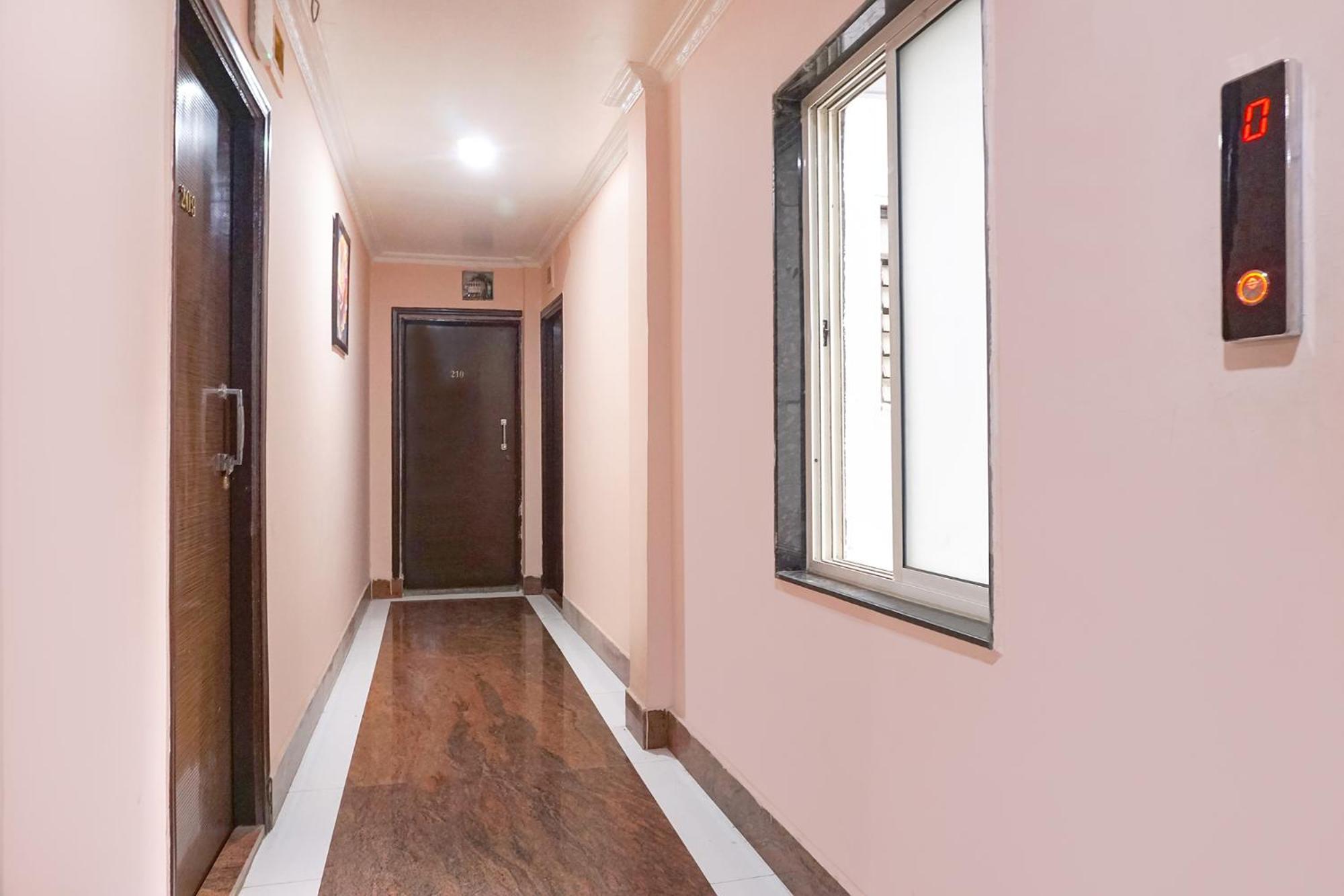 Fabhotel Rachana Residency - Nr Shivaji Nagar Metro Station Πούνε Εξωτερικό φωτογραφία